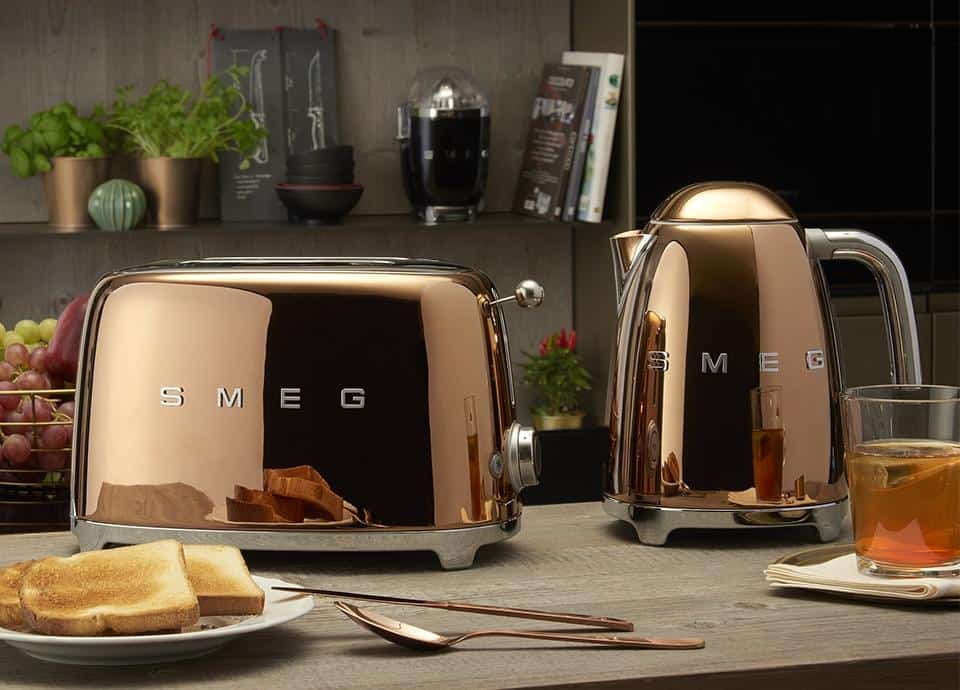 Ấm Đun Nước Siêu Tốc SMEG KLF03RGEU Rose Gold Nhập Khẩu Đức Minh