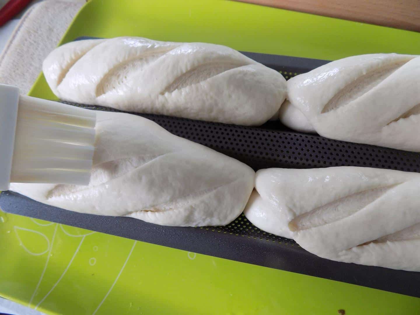 Cách làm bánh mì việt nam tại nhà không cần nhồi bột