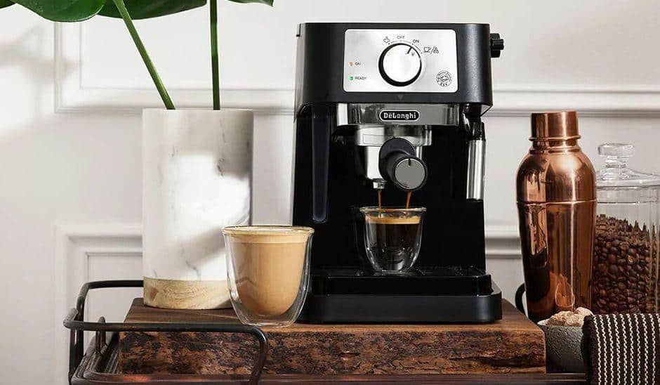 Cách pha cà phê Espresso bằng máy pha cà phê tại nhà
