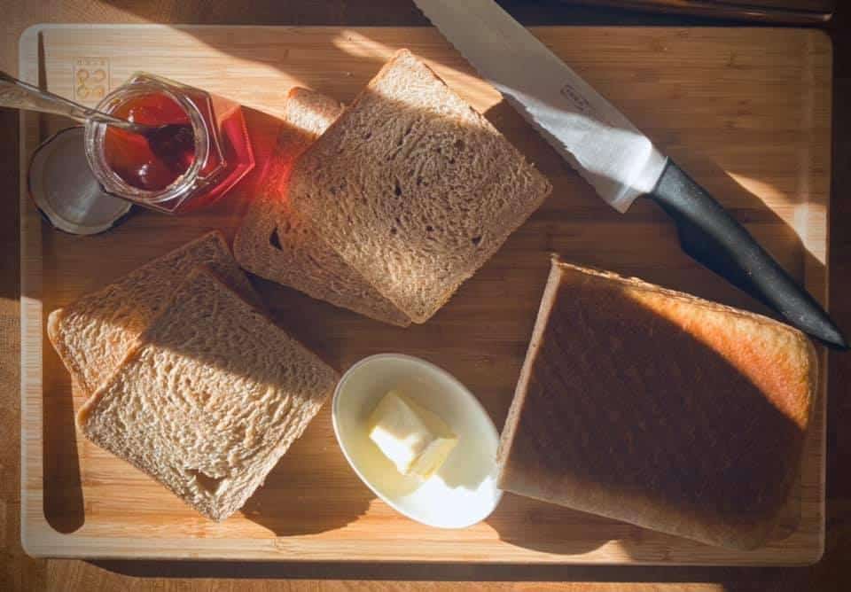 Cách làm bánh mì gối nguyên cám