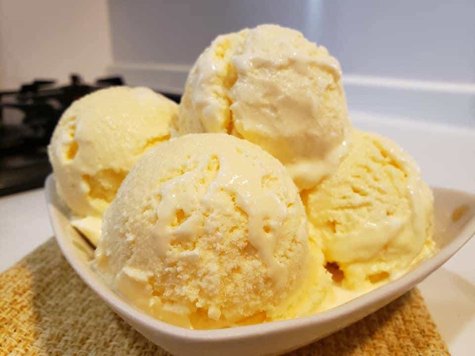 Cách làm kem vani tại nhà