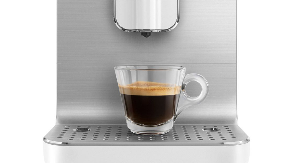 Máy pha cafe tự động Smeg BCC01