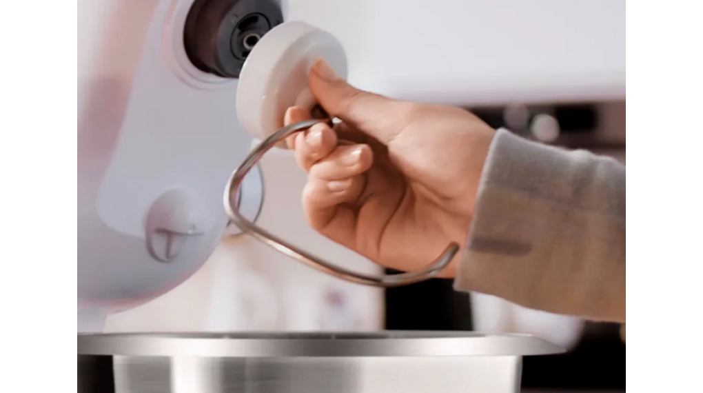 Máy trộn bột đa năng Bosch MUMS2