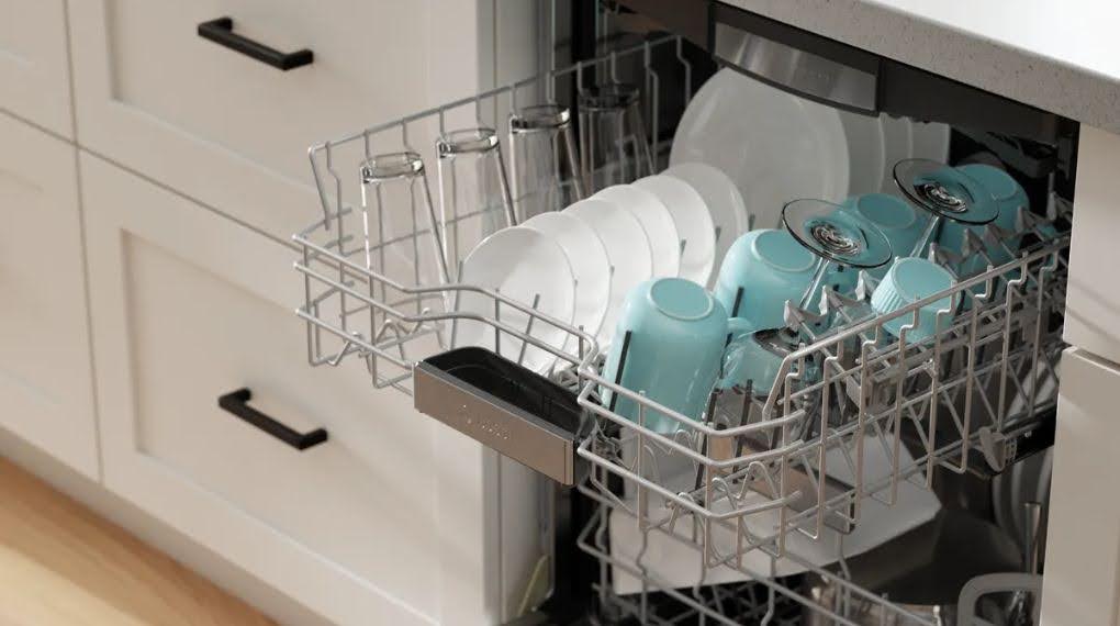 Máy rửa bát âm tủ Bosch SHX9PCM5N Benchmark - Rửa nước nóng giúp loại bỏ vết bẩn nhanh chóng may rua bat am tu bosch shx9pcm5n benchmark 5 1