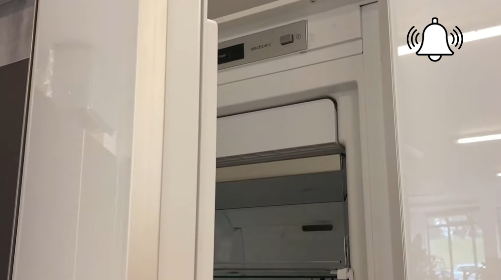 Tủ đông âm tủ Siemens 212 L GI81NACE0 iQ500 - Cảnh báo chuông cửa mở Tủ đông âm tủ Siemens 212 L GI81NACE0 iQ500 - Cảnh báo chuông cửa mở