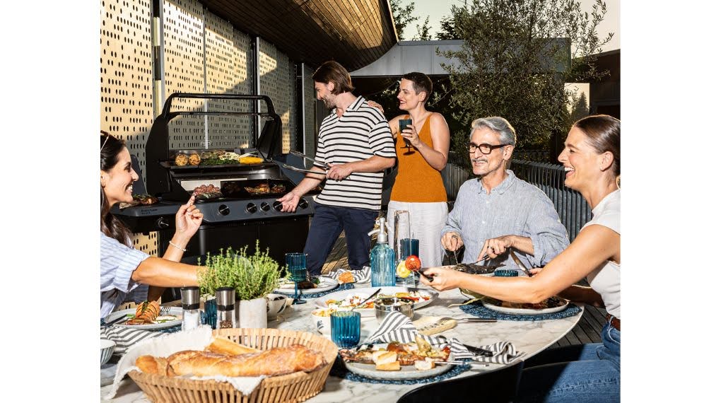 Bếp nướng gas Rösle 251063 Blazeflame Master 4 30mbar - Tổng quan sản phẩm bep nuong gas rosle 251063 blazeflame master 4 30mbar 1 1