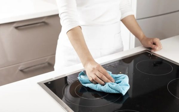 Đậy nắp khi nấu, chọn chế độ phù hợp và vệ sinh thường xuyên là những mẹo tiết kiệm điện đơn giản