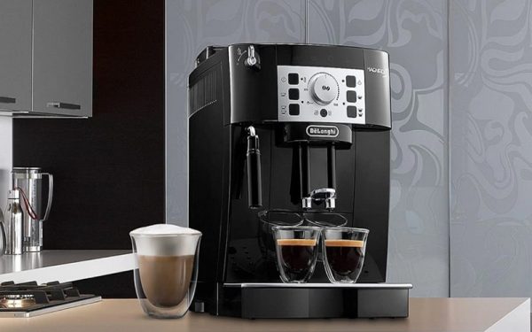 Máy pha cà phê tự động dành cho quán nhỏ - Delonghi ECAM22.105.B Magnifica S Black