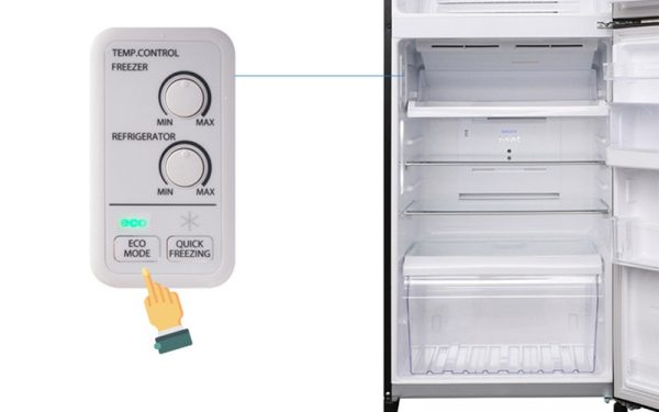 Chế độ Eco thông minh tự động cân bằng hiệu quả làm lạnh và tiết kiệm điện