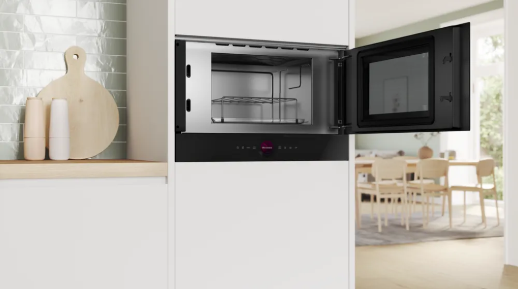 Lò vi sóng kèm nướng Bosch BER7321B1 Series 8 âm tủ - Công suất hoạt động Lò vi sóng kèm nướng Bosch BER7321B1 Series 8 âm tủ