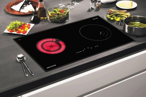 Thói quen sử dụng ảnh hưởng trực tiếp đến lượng điện tiêu thụ.