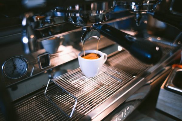E61 là tên gọi của một loại group head được phát triển bởi hãng Faema vào năm 1961