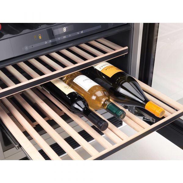tu bao quan ruou vang miele kwt 6322 ug 1 34 chai am tu 4