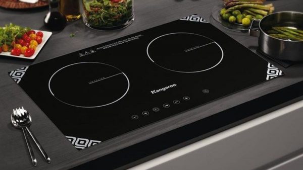 Bếp từ báo lỗi E0: Tìm hiểu nguyên nhân và các bước khắc phục an toàn 3 Một chiếc bếp trống trơn là lý do phổ biến bếp báo lỗi E0