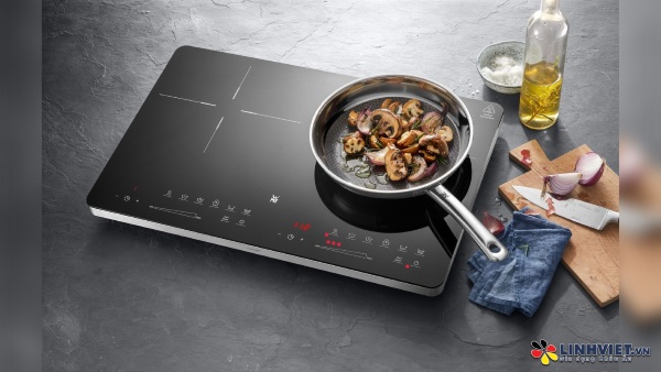 Nên Dùng Bếp Từ Hay Bếp Hồng Ngoại? So Sánh Chi Tiết Giúp Bạn Chọn Đúng 5 Bếp từ sang trọng bền đẹp, dễ vệ sinh và tôn lên vẻ hiện đại cho không gian bếp