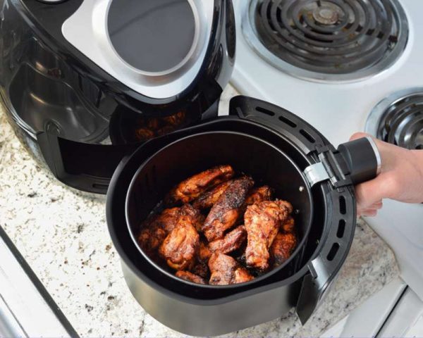 Nồi chiên không dầu không nóng? Bật mí 4 cách sửa tại nhà cực dễ 4 Hãy để nồi nghỉ 15 phút nếu máy hoạt động quá lâu