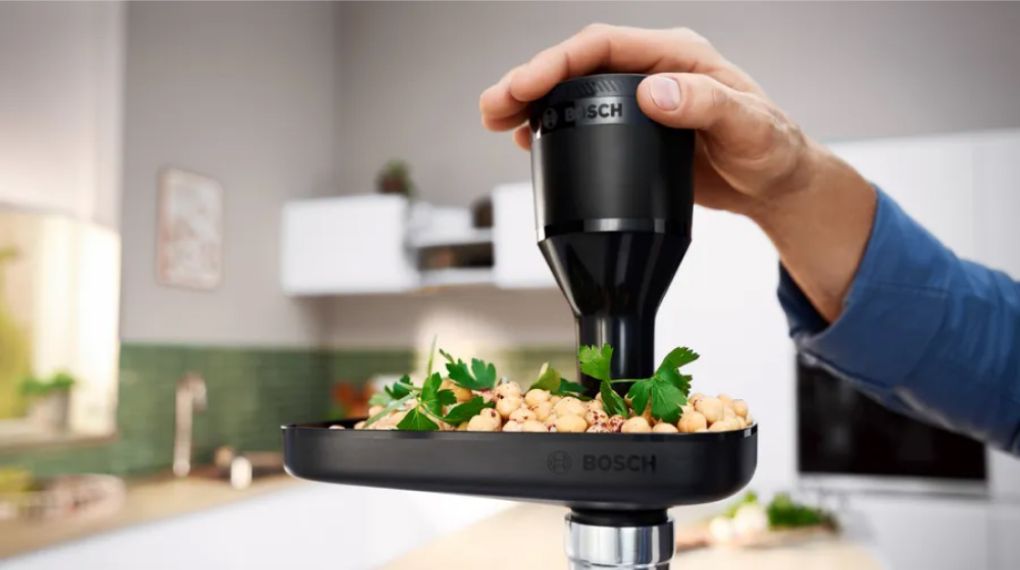 Máy xay thịt Bosch MFWS420W Series 4 MultiPower - thanh nhồi công thái học an toàn 4 3
