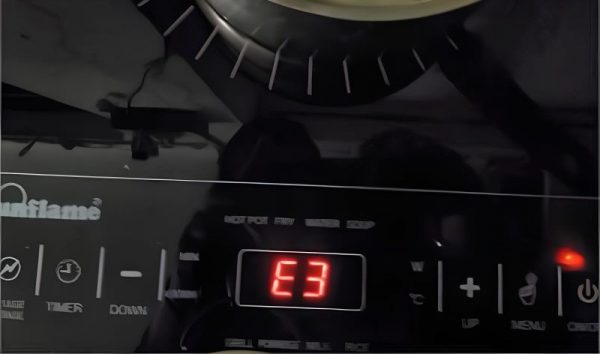 Đừng hoảng sợ khi bếp báo lỗi E3