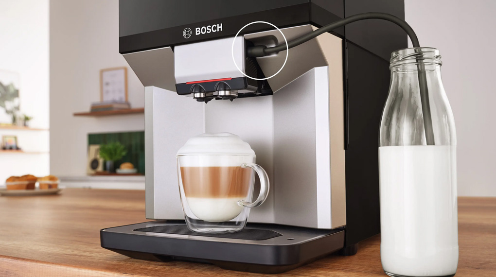 Máy pha cà phê tự động Bosch TPE40307 VeroCafe Series 4-Có thể tự động làm sạch hệ thống đánh sữa