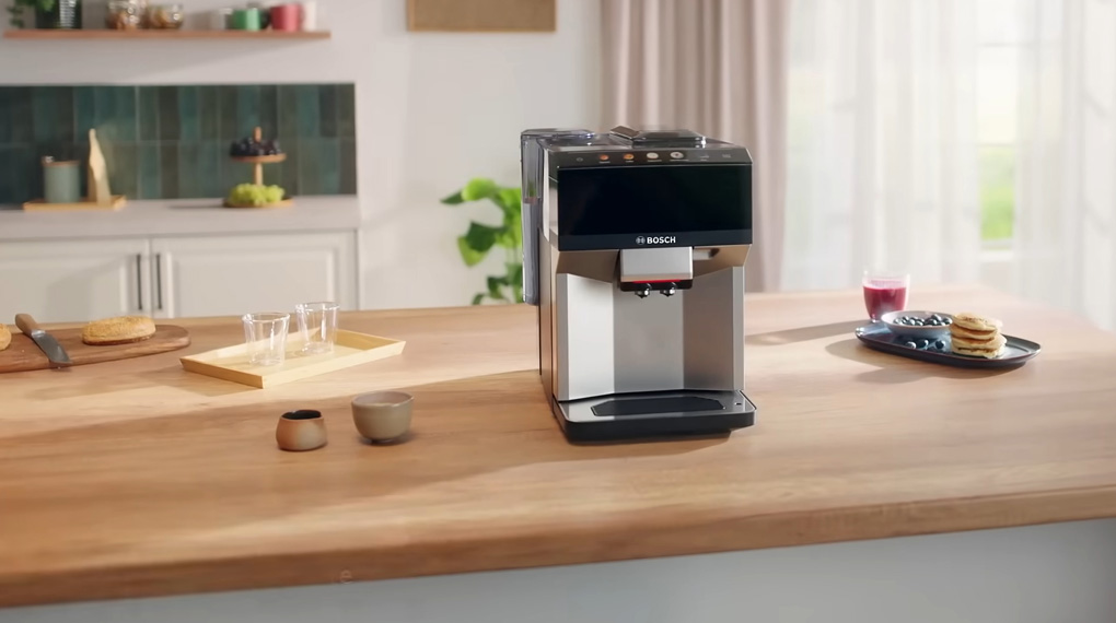 Máy pha cà phê tự động Bosch TPE40307 VeroCafe Series 4-Phù hợp cho nhiều gia đình yêu thích cà phê
