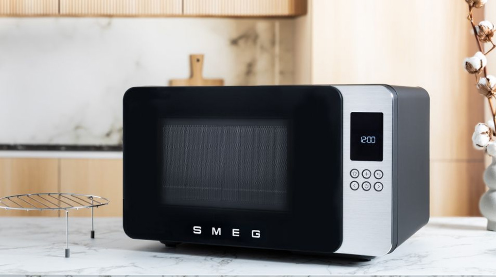 Lò vi sóng kèm nướng Smeg MOC01 Collezione 26 Lò vi sóng kèm nướng Smeg MOC01 Collezione-Phù hợp cho mọi gia đình