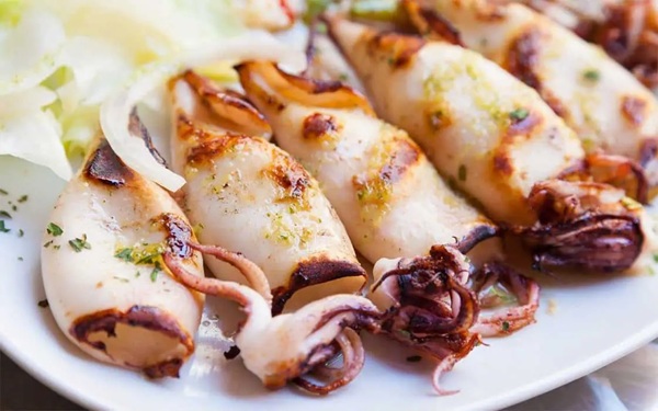 Bí Quyết Nướng Mực Bằng Lò Vi Sóng Thơm Ngon, Không Bị Dai 1 Nướng mực bằng lò vi sóng