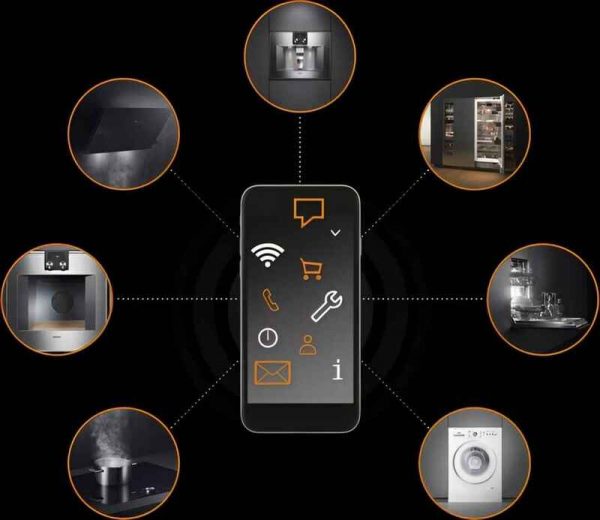 Lò nướng kèm hấp Gaggenau có tốt không? Có nên đầu tư? 6 Điều khiển lò nướng dễ dàng ngay trên chiếc điện thoại thông minh