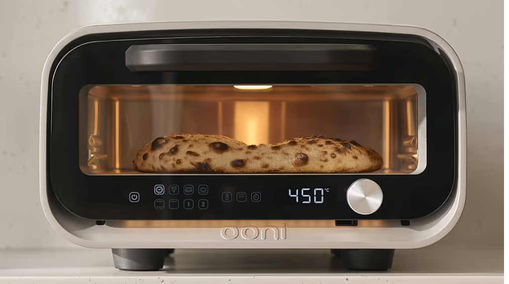 Lò nướng pizza Ooni Volt 2 UU-P35C00 làm bánh pizza chuẩn châu âu bep tu da diem Miele KM 7481
