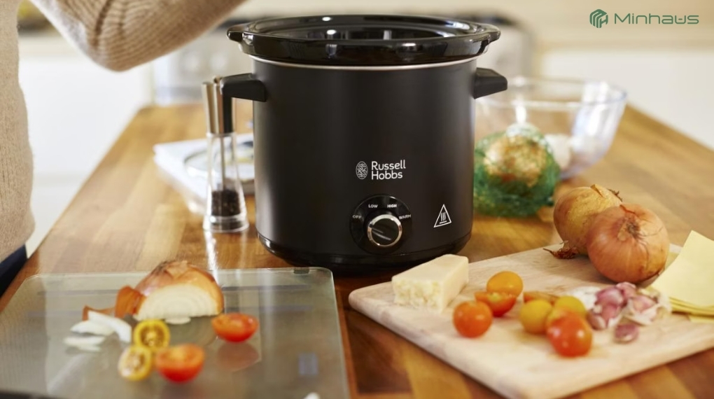 Top 10 sai lầm khi dùng nồi nấu chậm mà nhiều người mắc phải 5 Chọn sai dung tích nồi nấu chậm