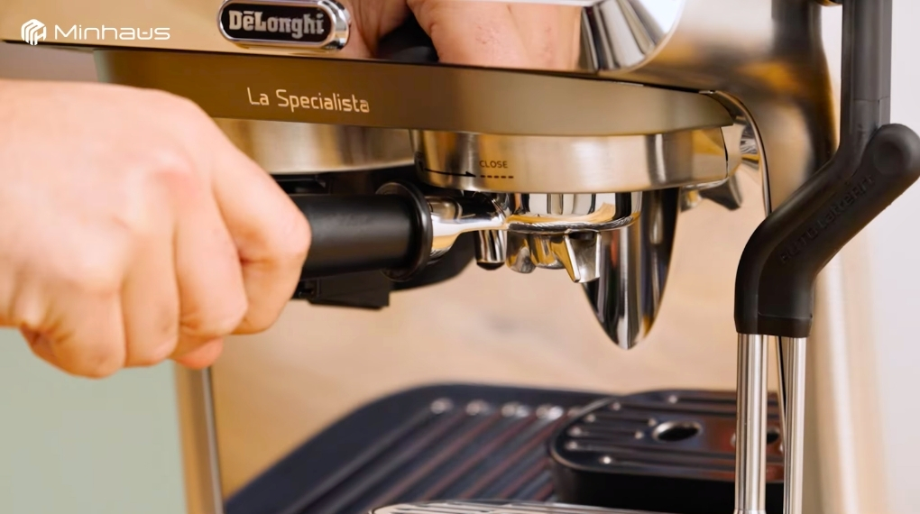 Máy pha cà phê cold brew: Những sai lầm khi pha và cách khắc phục 3 Nên vệ sinh máy pha cà phê cold brew thường xuyên