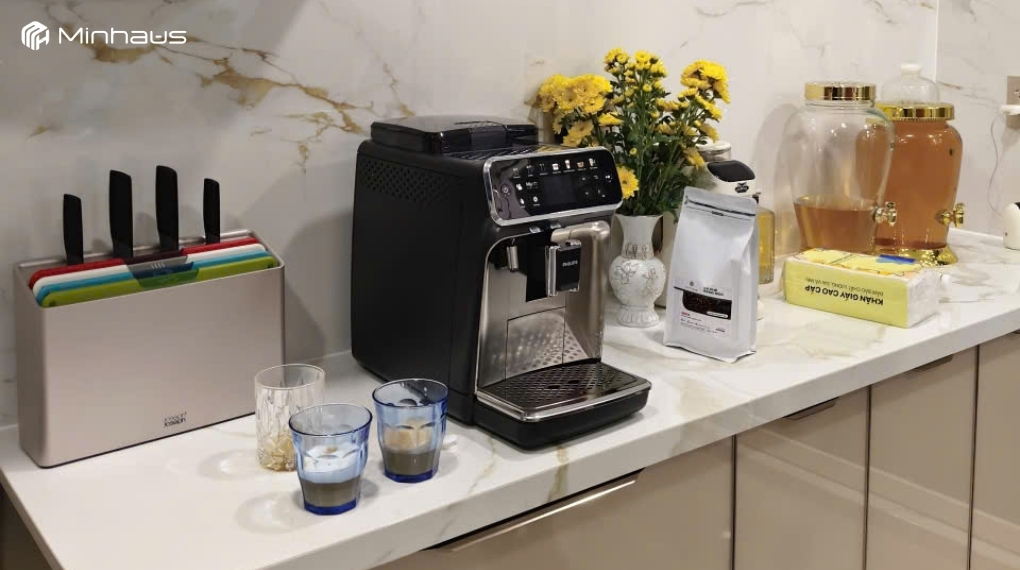 Máy pha cafe capuchino gia đình tốt nhất năm 2026 - Top 5 thương hiệu đáng mua 68 Chọn sản phẩm có kích thước phù hợp với không gian đặt máy