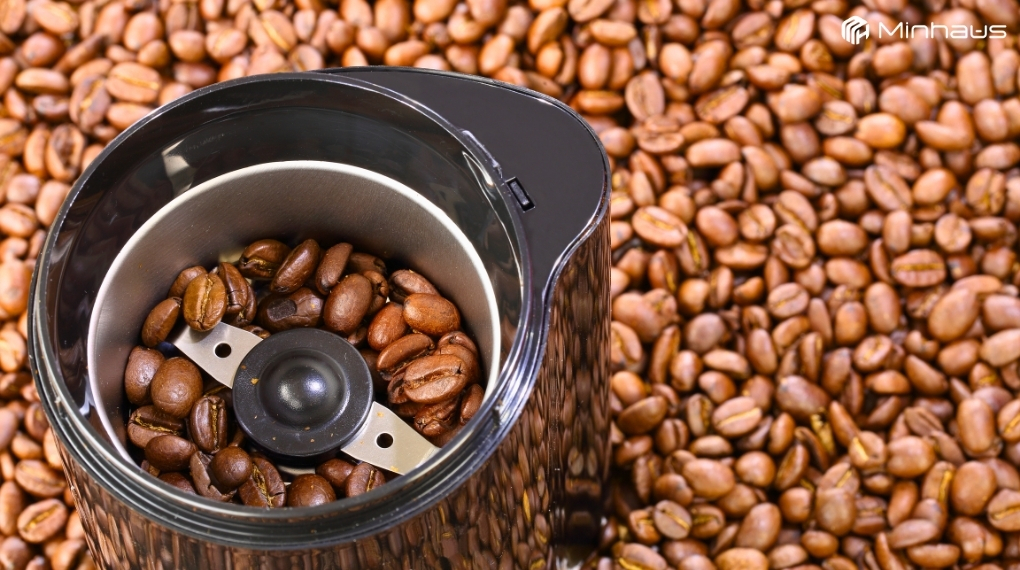 Các loại máy xay cafe hạt phổ biến hiện nay (cập nhật năm 2026) 5 Máy xay cafe lưỡi dao