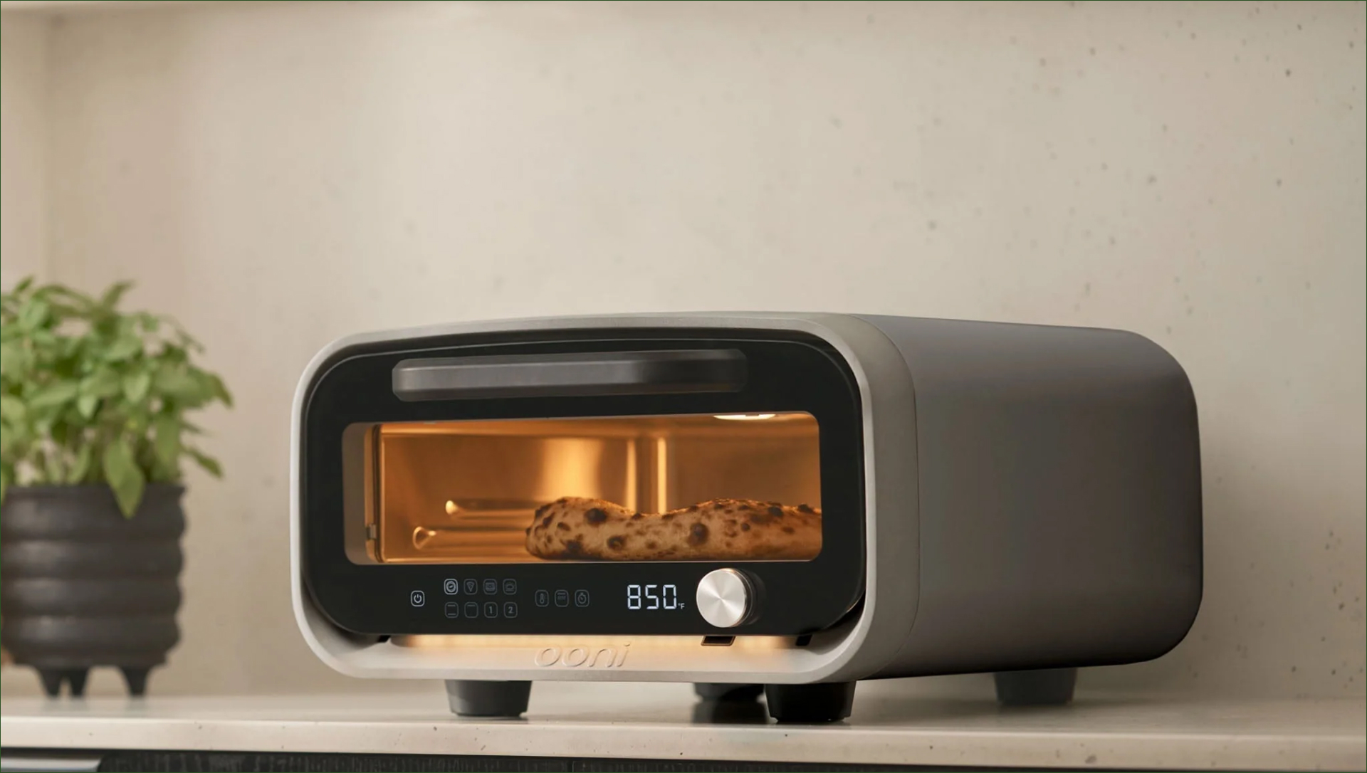 Lò nướng pizza Ooni Volt 2 UU-P35E00 làm bánh pizza chuẩn châu âu nha