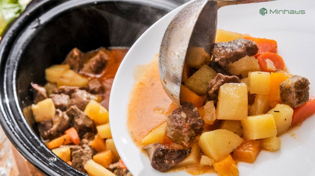 Nồi nấu chậm dùng để làm gì? Mẹo nấu ăn ngon bạn cần biết 3 Mang lại nhiều lợi ích rõ rệt trong quá trình chế biến món ăn