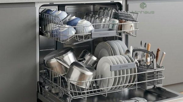 Cách sử dụng máy rửa chén Bosch Serie 4 chi tiết 4 Cách xếp bát đĩa vào máy rửa chén Bosch Serie 4 đúng cách theo từng tầng