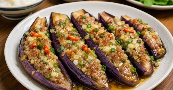 Cách làm món cà tím nướng mỡ hành và nhồi thịt siêu đưa cơm 5 Thành phẩm cà tím nướng nhồi thịt thơm ngon