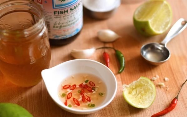 Thử ngay cách làm gỏi bò chua ngọt giòn thơm, chuẩn vị 1 bí quyết pha nước trộn gỏi bò chua ngọt chuẩn vị
