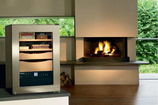 Đánh giá tủ cigar Liebherr ZKes 453
