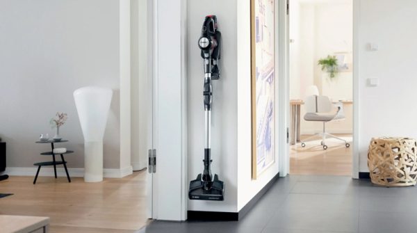 Máy Hút Bụi Không Dây Bosch Unlimited: Review Chi Tiết Series 6 & 8 Cho Gia Đình Hiện Đại 1 Dòng máy hút bụi không dây Bosch Unlimited — thiết kế gọn nhẹ, pin 18V hoán đổi linh hoạt
