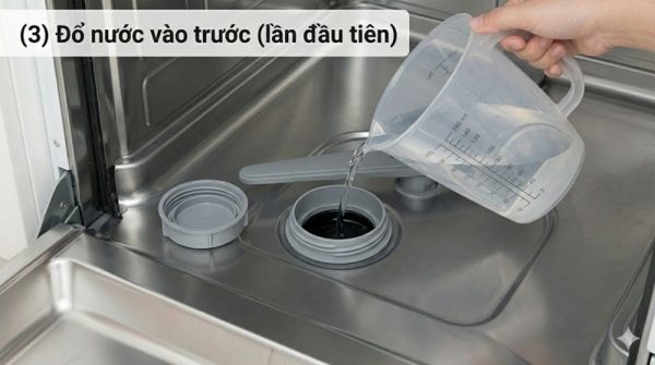Máy rửa chén Bosch báo hết muối: Xử lý nhanh tại nhà 4 may-rua-chen-bosch-bao-het-muoi-4
