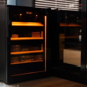 Tủ bảo quản cigar EuroCave V-CIGAR-S 1000 điếu 14 tu bao quan cigar eurocave v cigar s 1000 dieu 18