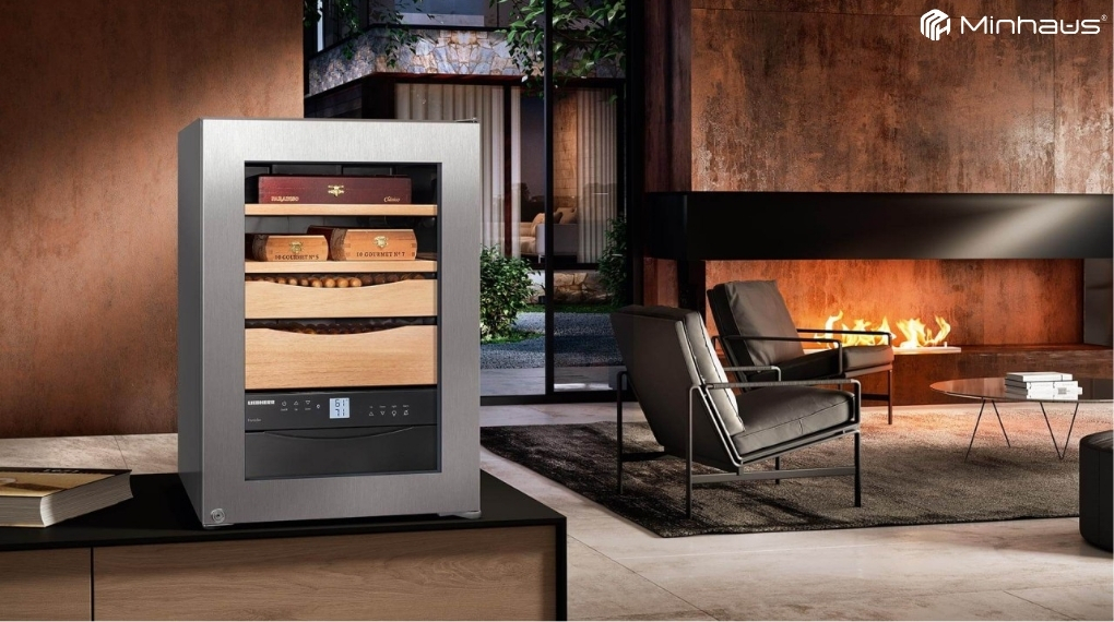 Khám phá chất liệu tủ xì gà phổ biến giúp bảo quản tốt hơn 6 Nên kiểm tra thêm màn hình hiển thị nhiệt độ, độ ẩm, hệ thống quạt, cảm biến và bảng điều khiển
