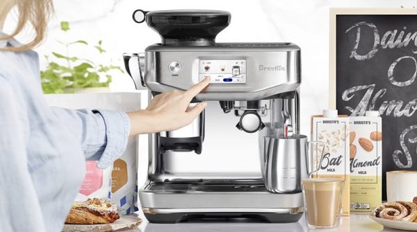 Kinh nghiệm mua máy pha cà phê cho gia đình: 8 tiêu chí giúp chọn đúng 2 4 loại máy pha cà phê - mỗi loại phục vụ một phong cách thưởng thức khác nhau.