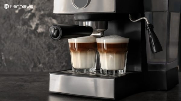 Linh kiện máy pha cà phê: 10 bộ phận quan trọng và khi nào cần thay thế 1 Mỗi tách espresso hoàn hảo phụ thuộc vào sự phối hợp chính xác của hàng chục linh kiện bên trong máy.