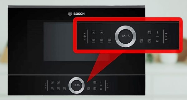 Lò Vi Sóng Bosch Có Tốt Không? Đánh Giá Chi Tiết Từ Chuyên Gia 2 Bảng điều khiển cảm ứng TFT trên lò vi sóng Bosch Serie 8 với chương trình AutoPilot