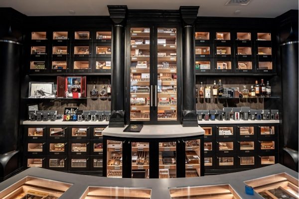 Phòng bảo quản cigar và tủ cigar: Nên chọn giải pháp nào?