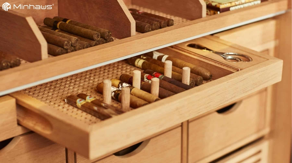 Những sai lầm thường gặp khi xếp xì gà vào trong tủ bảo quản 8 Xì gà rời và hộp xì gà nguyên seal nên được xếp thành hai khu vực khác nhau