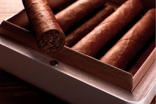 Ủ chín cigar (Cigar Aging) là gì?