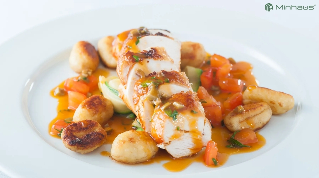 Meal prep bằng máy sous vide - Những điều bạn cần biết 10 Ức gà là một trong những nguyên liệu được lựa chọn nhiều nhất khi meal prep