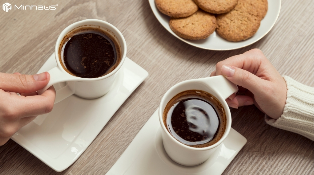 Cà phê Decaf là gì? Sự thật về loại cà phê ít caffeine đang được ưa chuộng 11 Phù hợp với người nhạy cảm với caffeine